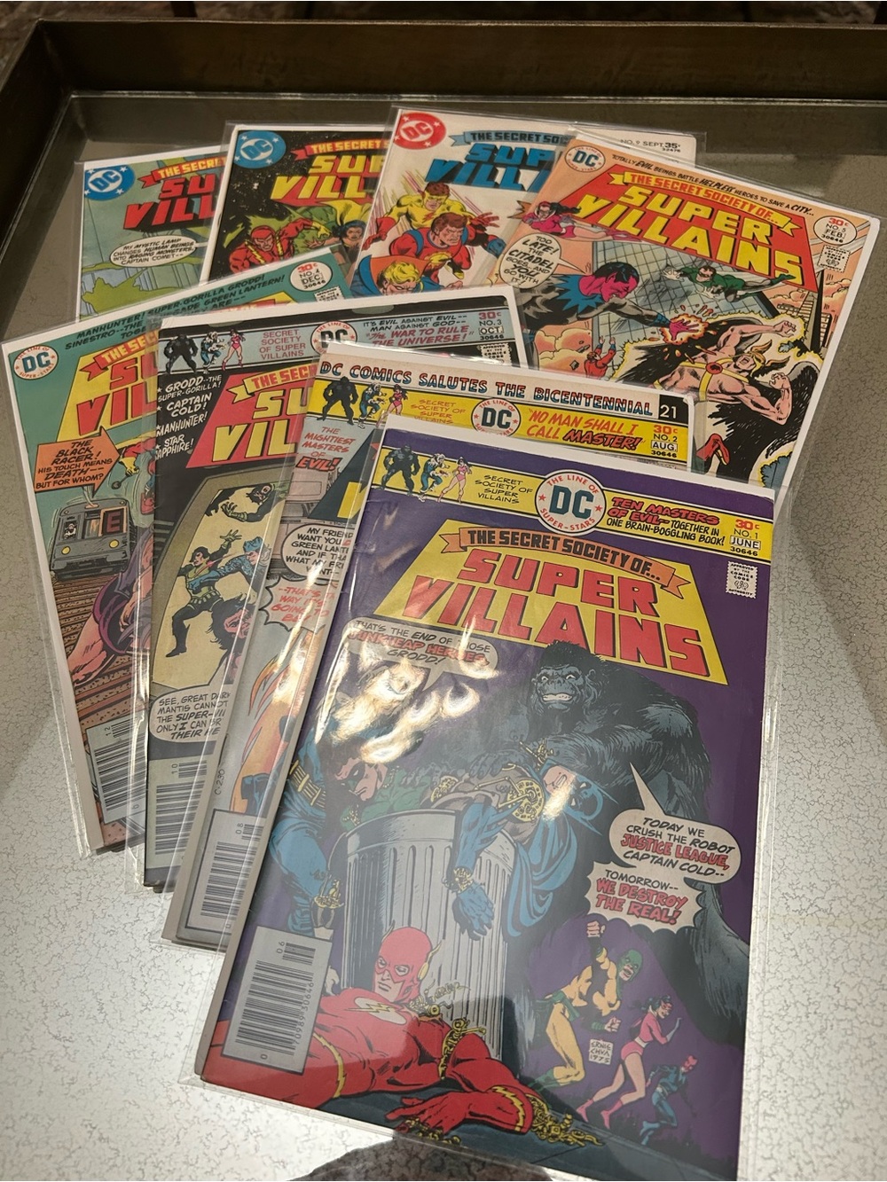 DC The Secret Society of Super-Villains Comic Lot - Purple Cover Featured